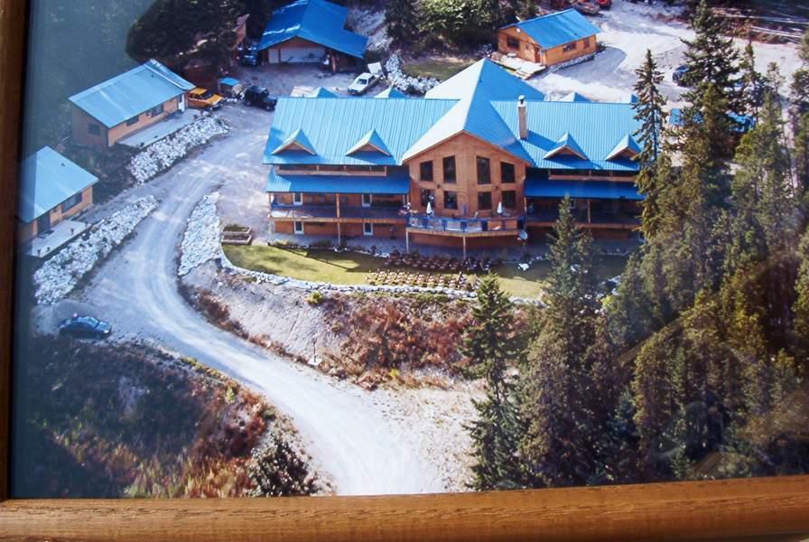 Glenogle Mountain Lodge And Spa Golden Exterior photo